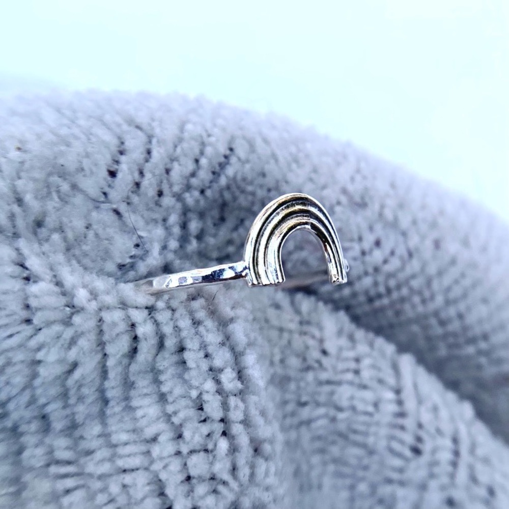 Sterling silver rainbow ring. Handmade arch ring, Dainty sterling silver… - Picture 2 of 8